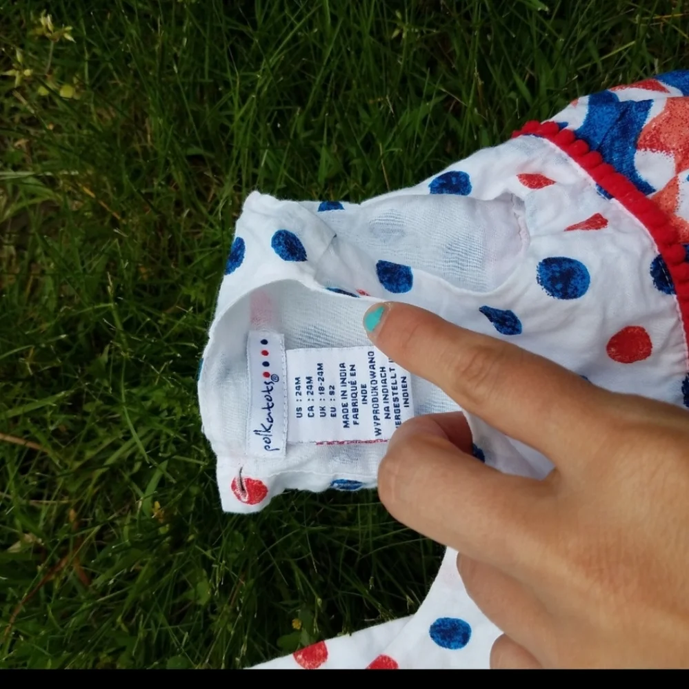 🍦polkadots Red White and Blue ruffle dress 🪅
